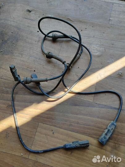 Датчик abs Renault Megan 2