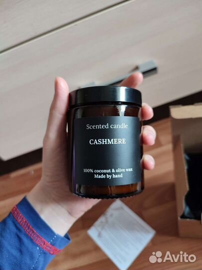 Свеча ароматическая кашемир с древесным фителем