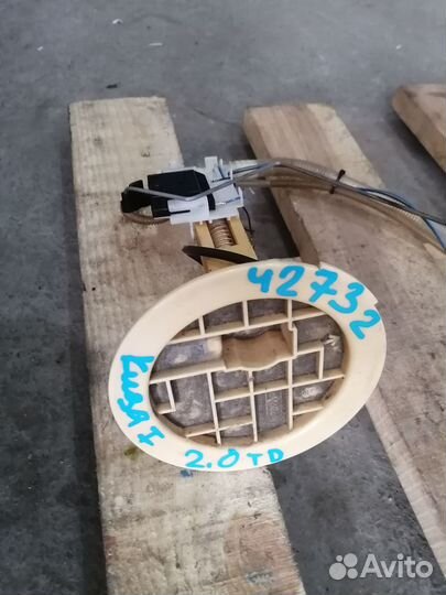 Датчик уровня топлива Ford Kuga 1 2.0 дизель