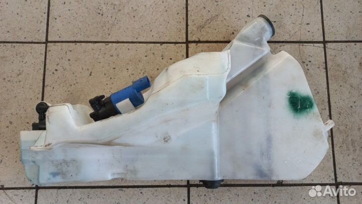 Бачок омывателя Land Rover Range Rover Velar