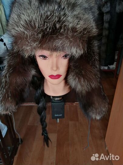 Шапка ушанка из чернобурки универсальная р. 54-60