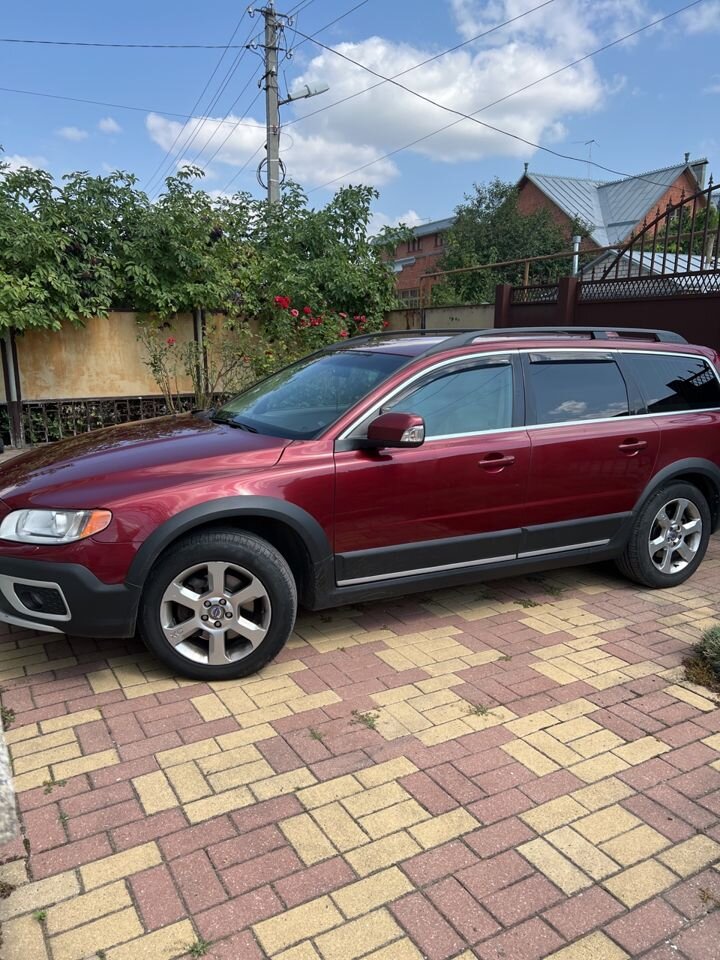 Volvo XC70: фото владельца