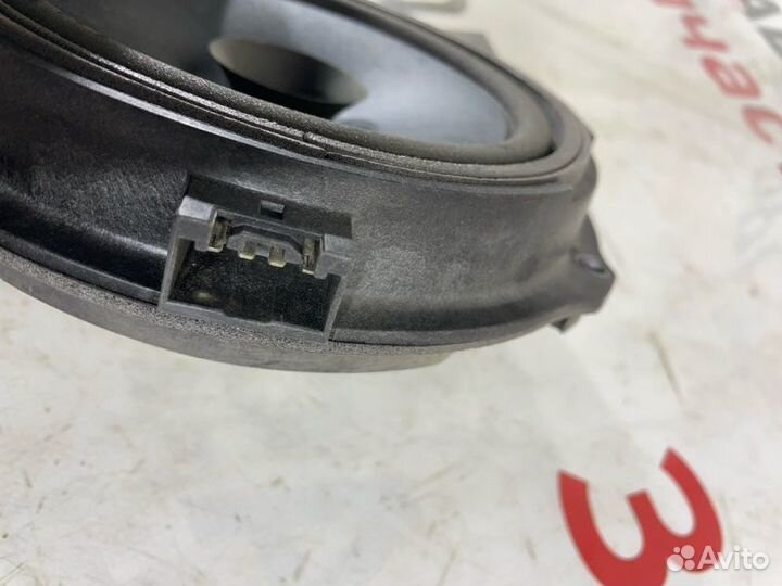 Динамик задний правый Ford C-Max минивен 2.0L