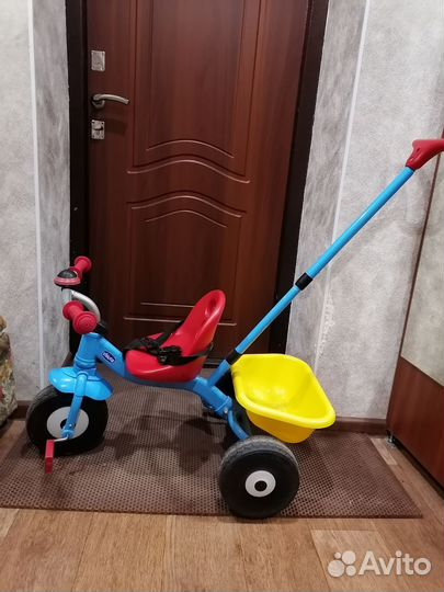 Трехколесный велосипед