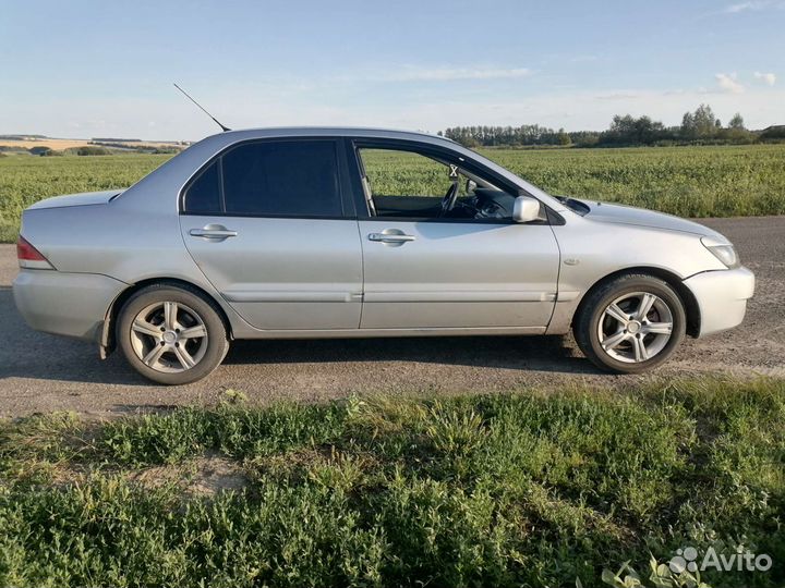 Mitsubishi Lancer 1.6 МТ, 2007, 285 565 км