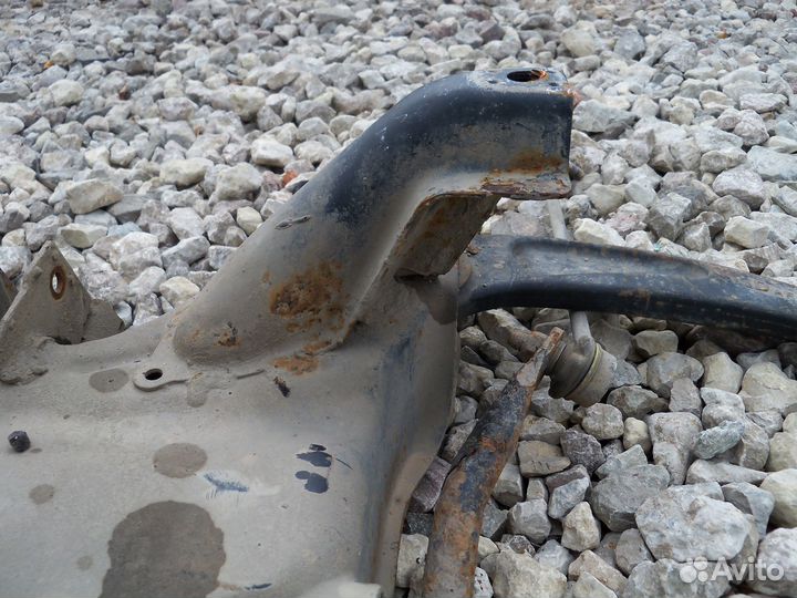 Подрамник Peugeot 307 2003г. 1.6