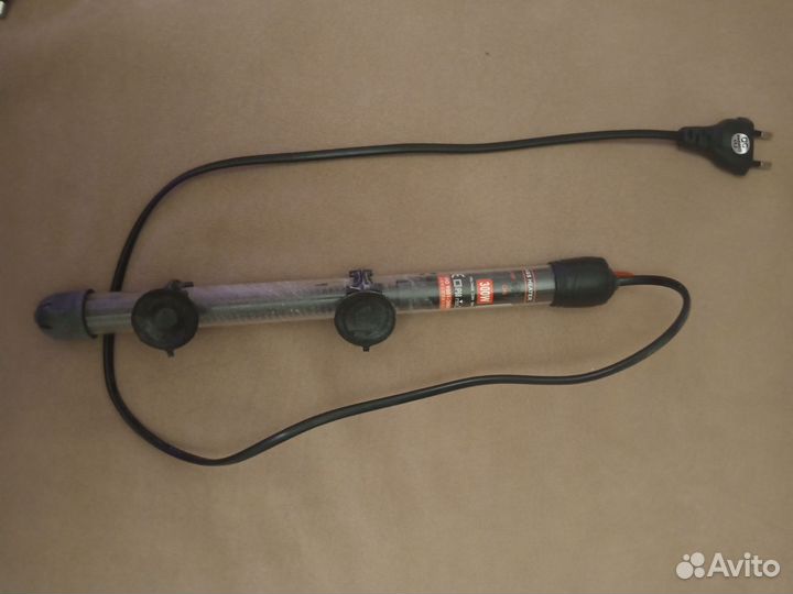 Аквариумный нагреватель