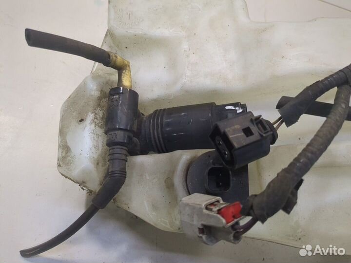 Бачок омывателя Jeep Grand Cherokee 2013, 2015