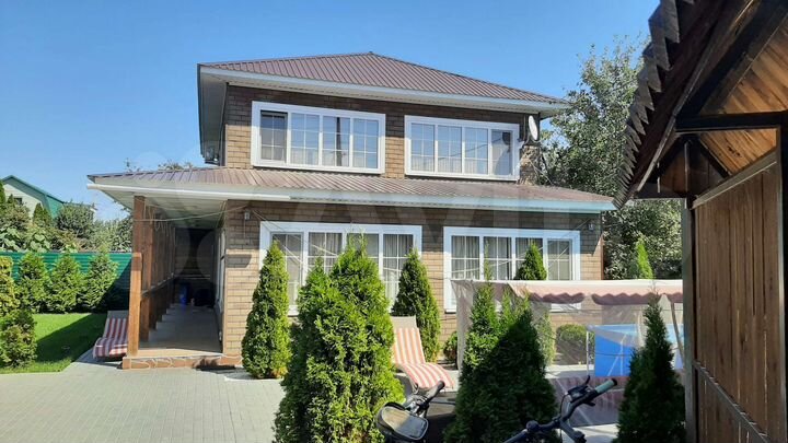 Дача 170 м² на участке 6 сот.