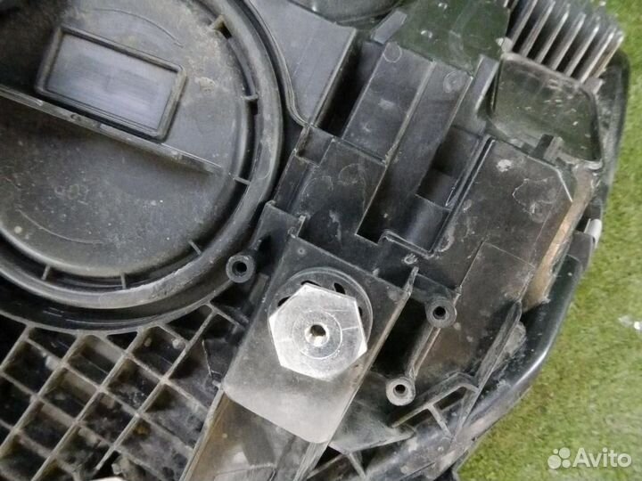 Фара правая Mercedes-Benz S-Class