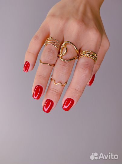 Маникюр педикюр