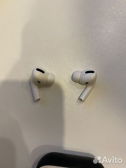Airpods pro оригинал бу