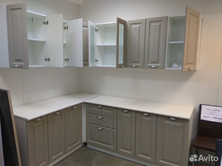 Кухня угловая