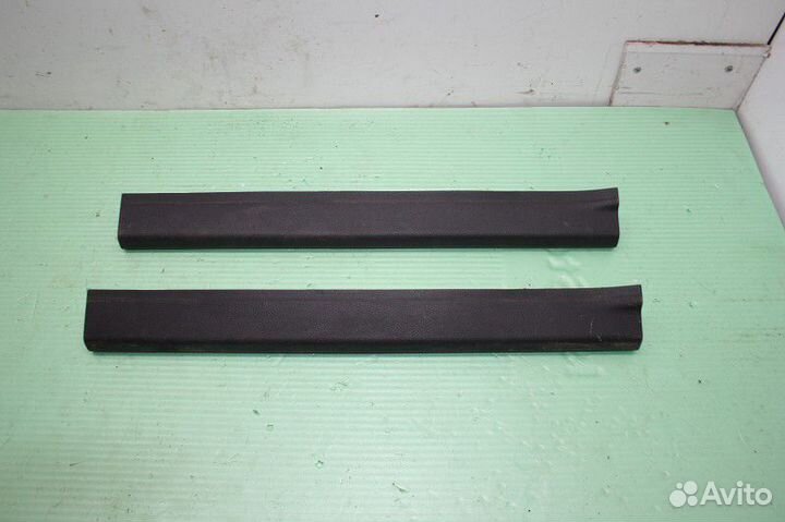 Накладка на порог перед правая (внутренняя) ford f