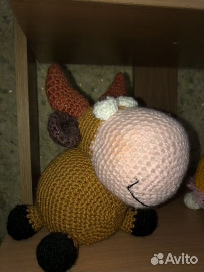 Игрушка Корова вязаная