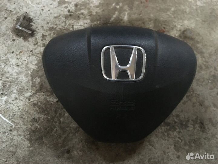 Подушка безопасности водителя (Honda Civic)