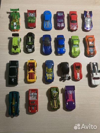 Hot wheels машинки