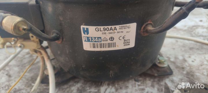 Компрессор для морозильного ларя caravel