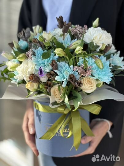 Флорист продавец цветов