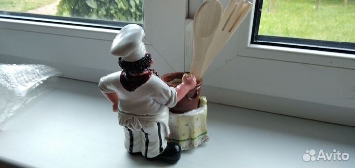 Статуэтка- повар, держатель для столовых приборов