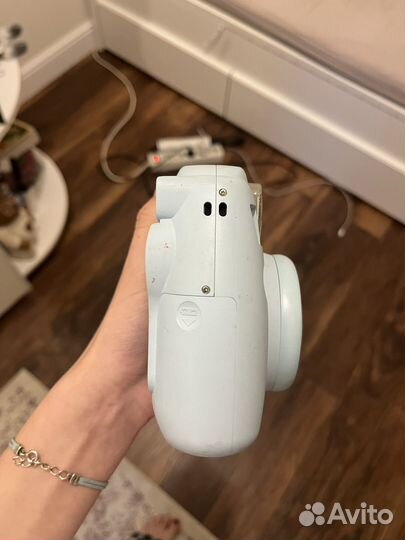 Плёночный фотоаппарат instax mini 8