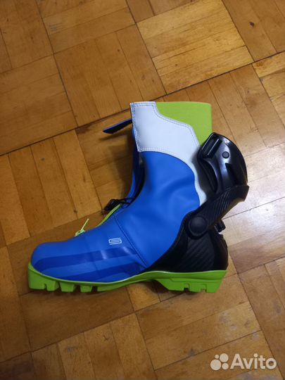 Лыжные ботинки spine concept skate 38, sns