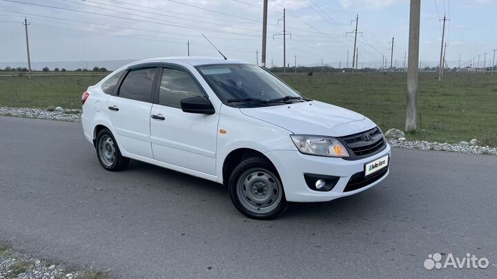 LADA Granta 1.6 МТ, 2015, 154 295 км