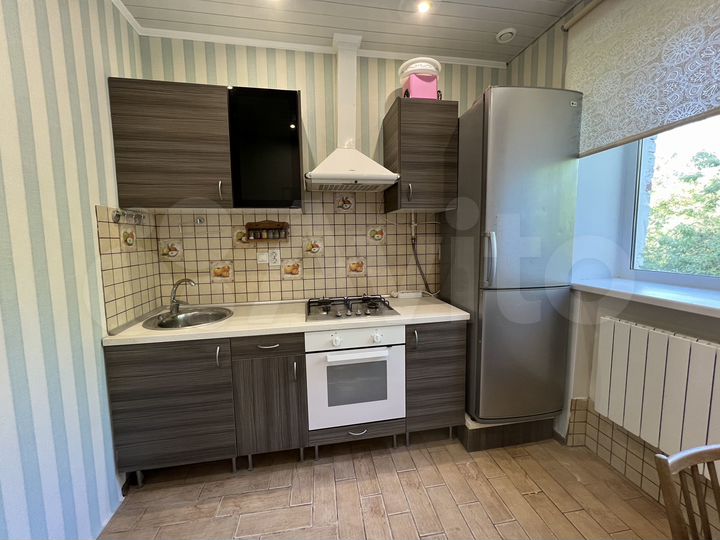 2-к. квартира, 53,5 м², 3/3 эт.
