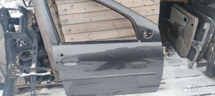 Дверь передняя Renault Logan 1