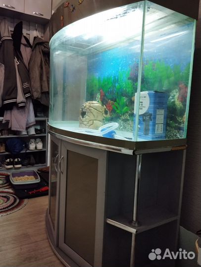 Аквариум с тумбой
