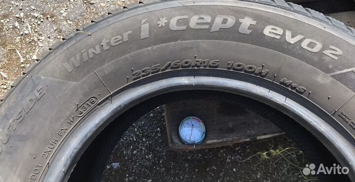 Hankook Winter I'Cept Evo2 W320 235/60 R16 100H