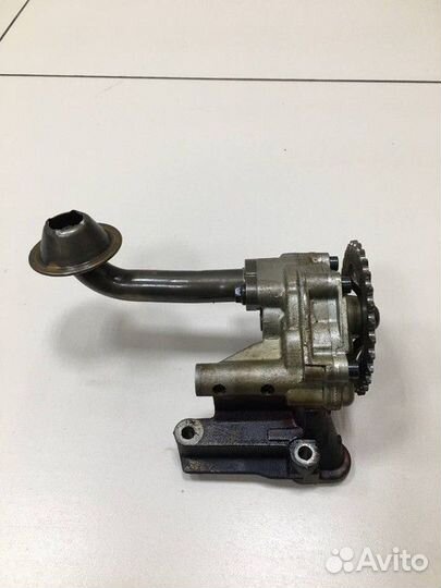 Насос масляный Skoda Octavia