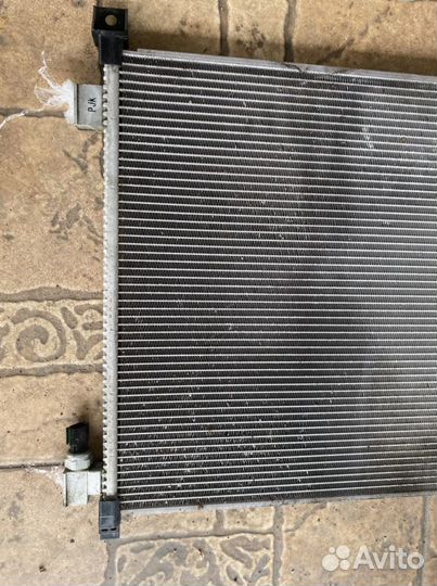 Радиатор кондиционера Nissan X-Trail T32