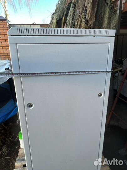 Шкаф телекоммуникационный напольный