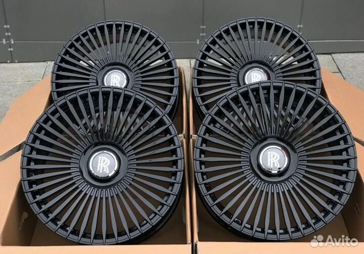 Кованые диски R22 Rolls Royce Cullinan, Ghost