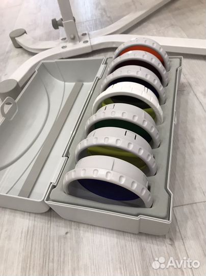 Лампа Bioptron от Zepter со стойкой на колесах