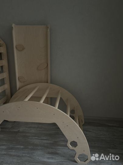 Детская горка деревянная