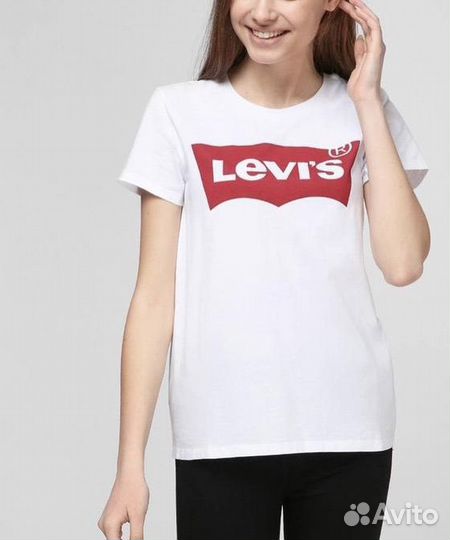 Женская футболка levis xs