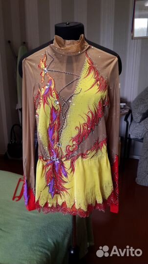 Купальник для художественной гимнастики