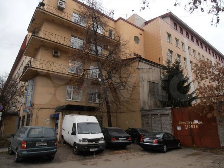 9489м² коплекс зданий в Василеостровском р-не