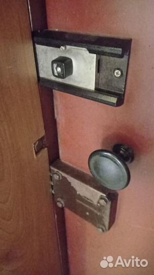 Замена личинки/ замена замков/ вскрытие замков