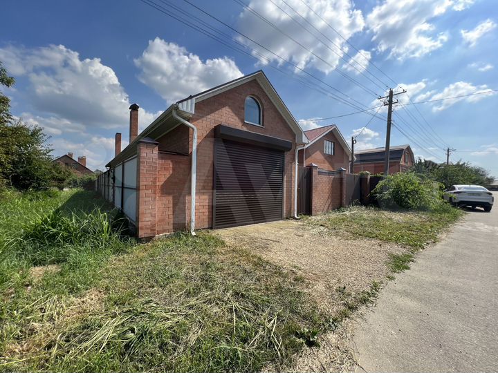 Дом 131 м² на участке 5 сот.