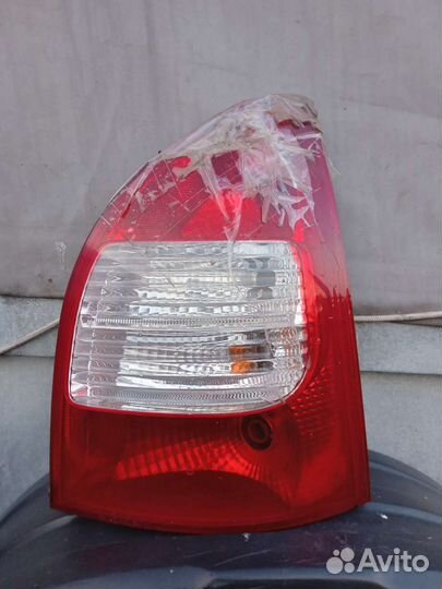 Задняя фара на Калину универсал