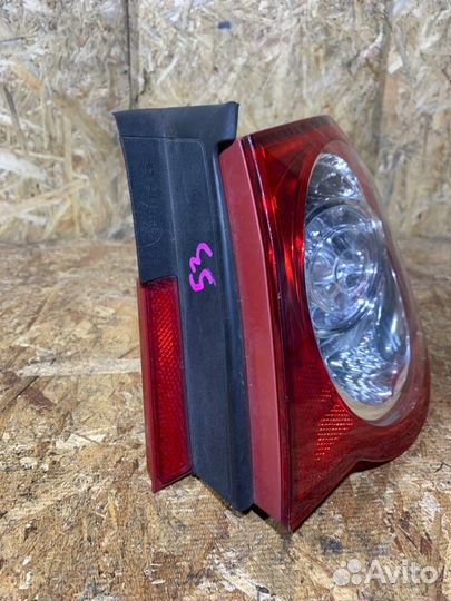 Фонарь задний правый Volkswagen Passat B6 седан