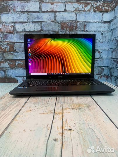 Ноутбук Acer на SSD/i3/6Gb (1164 H)