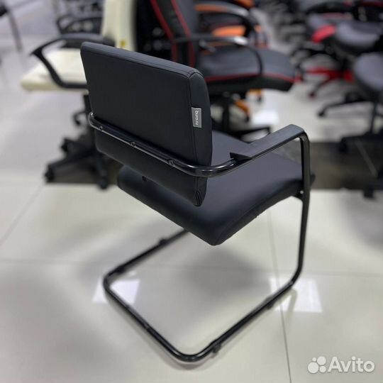 Офисный стул CH-271