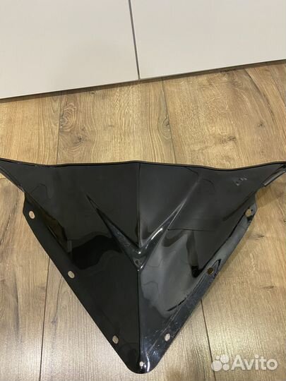 Стекло ветровое polaris