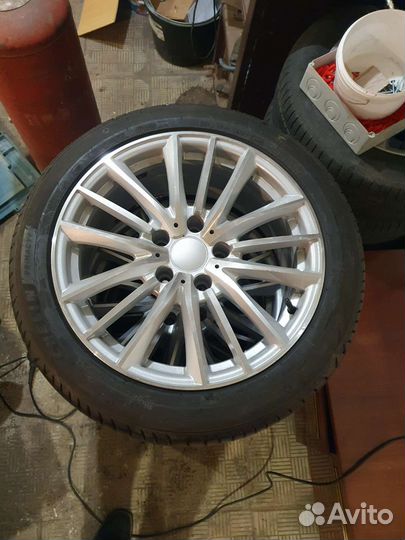 Michelin Primacy 4 235/45 R17 97W