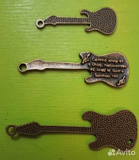 Подвеска Гитара