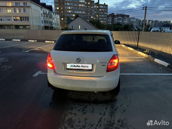 Skoda Fabia 1.4 МТ, 2011, 291 000 км